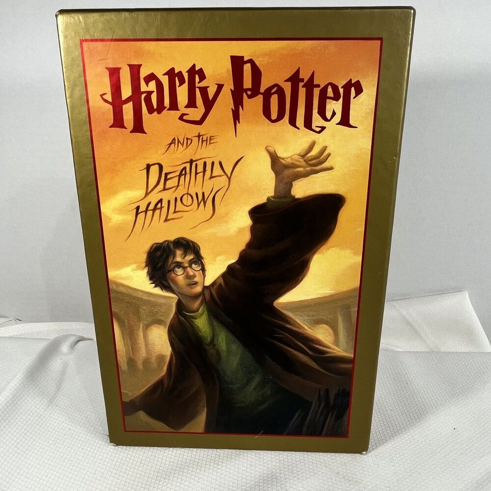 Harry Potter Book Signed Deluxe First Edition & The Deathly Hallows 2007 USA